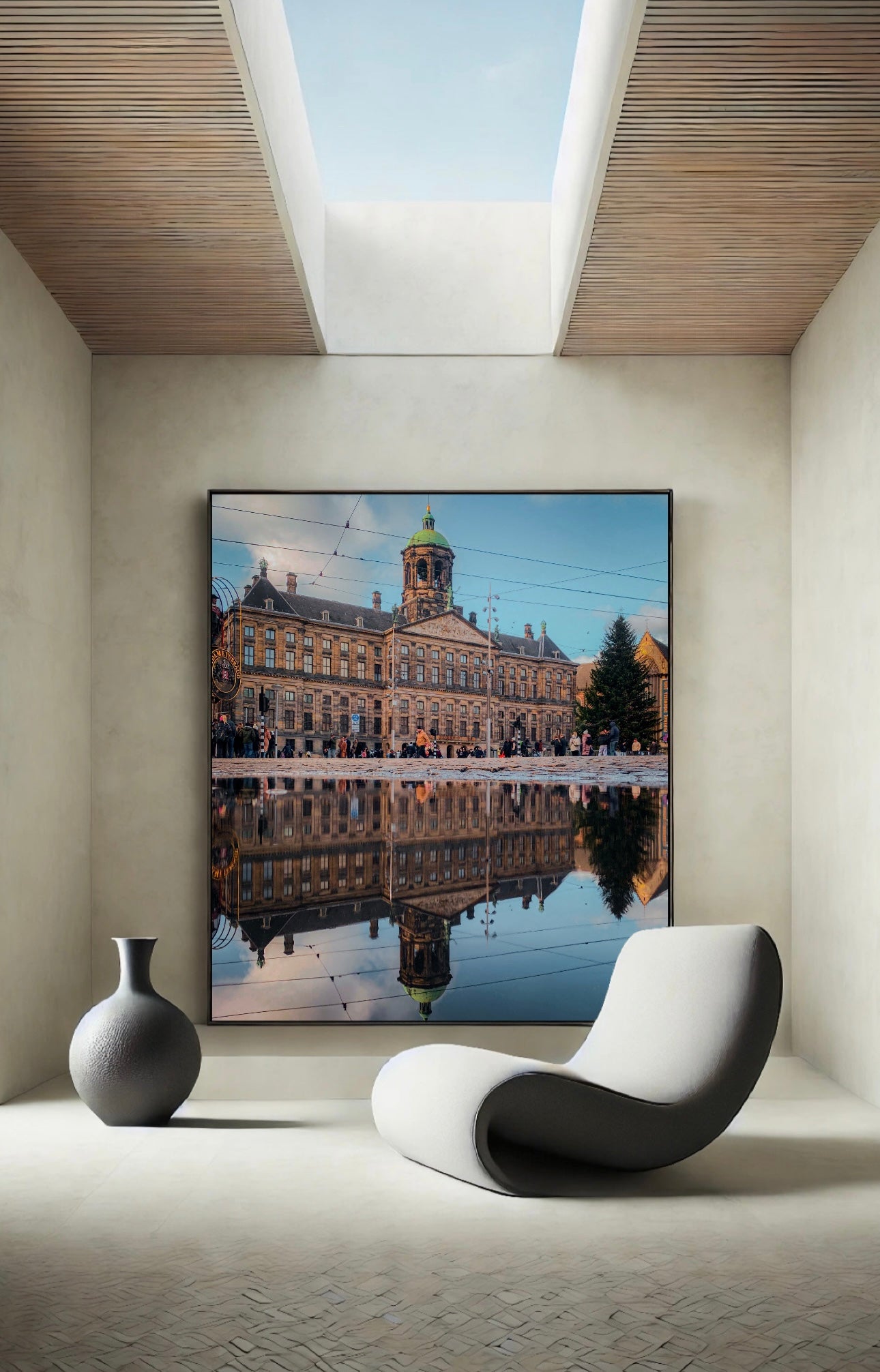 Amsterdam de Dam reflection