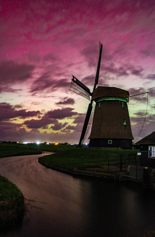 Northern light windmill Holland