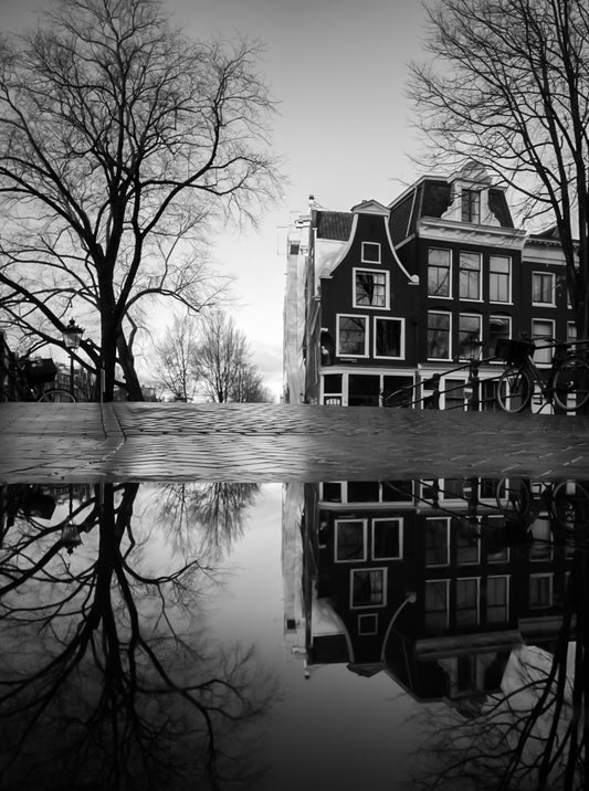 Amsterdam canals B&W